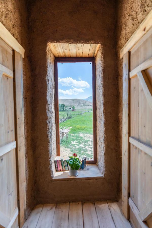 Kyzart Hotel & Horse Tours Bagysh Bagian luar foto