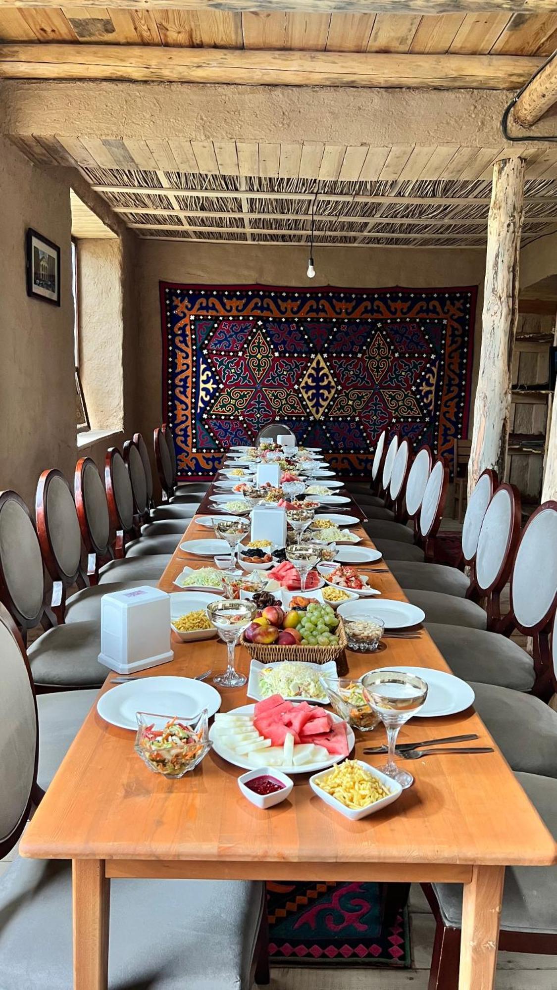 Kyzart Hotel & Horse Tours Bagysh Bagian luar foto