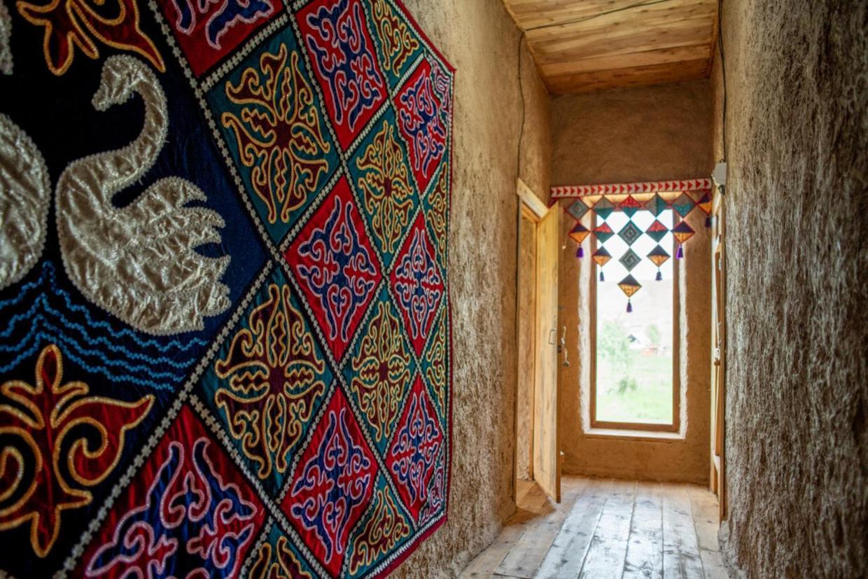 Kyzart Hotel & Horse Tours Bagysh Bagian luar foto